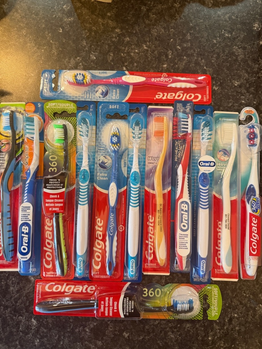 (13) Mixed Colgate & Oral-B Toothbrush Lot - Soft Bristles Dentist Brush